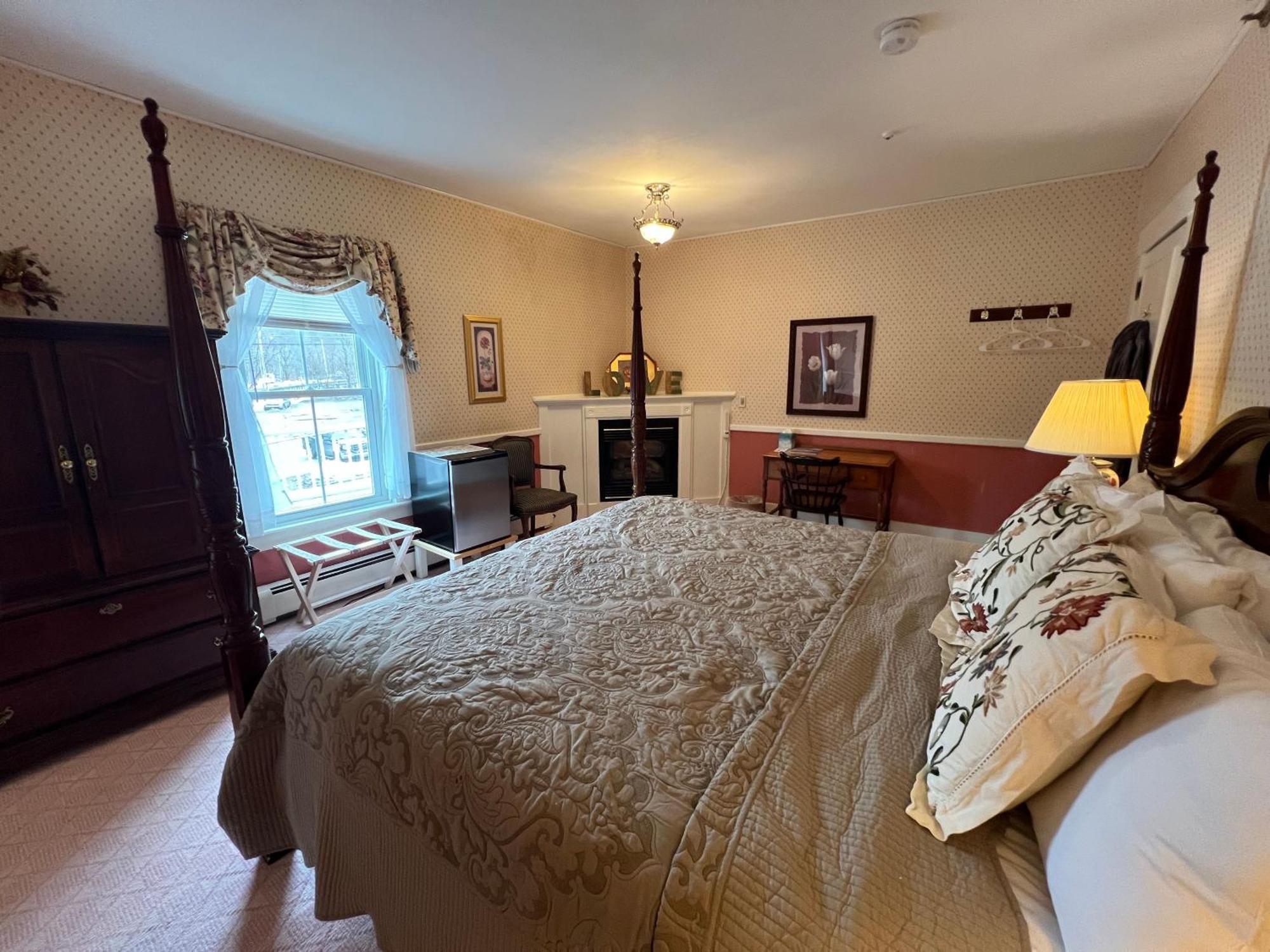 Echo Lake Inn (Adults Only) Plymouth Exteriör bild